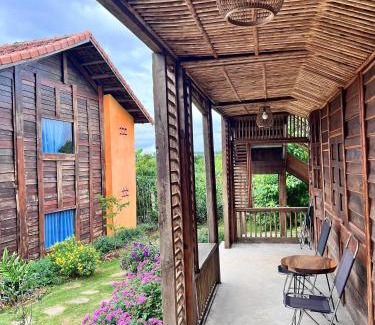 Bao Loc House | Relaxing Stay at Tiền Phong Hill Homestay with Breakfast