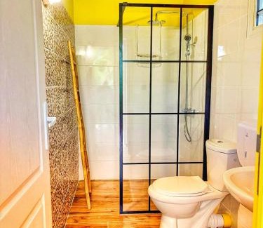 Le Robert Apartment | Ti Ben - Jacuzzi Privatif Jardin Tropical - Le Robert