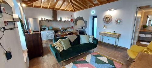 Angra do Heroismo House | Discover Ti Chôa - Casa da Praça with Oceanfront Views