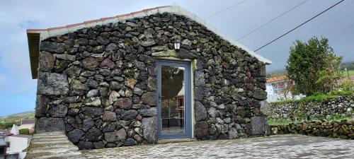 Angra do Heroismo House | Discover Ti Chôa - Casa da Praça with Oceanfront Views