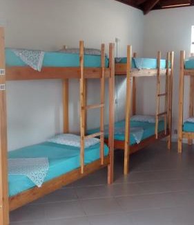 Trindade Hostel | Cozy Ti Hostel Trindade: Guest Rated 9/10 with Kitchen
