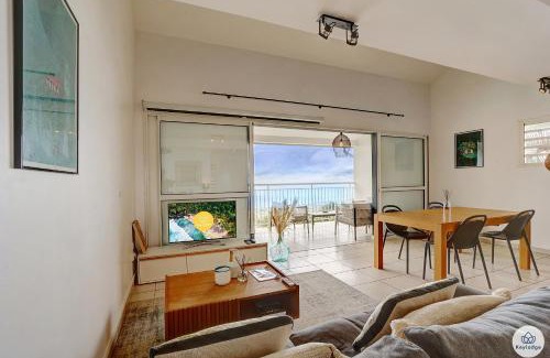 Saint-Denis Villa | Seaside Retreat at Ti Kaz Bellevue - Hot Tub & 10/10 Rating
