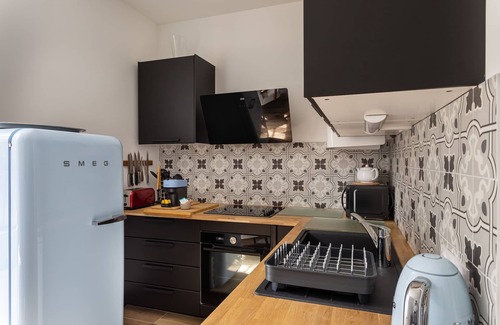 Saint-Servan Apartment | Ideal Retreat: Ti Massa with Garden & Spa in St Servan