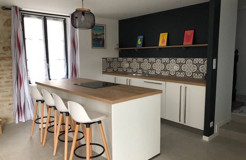 Douarnenez House | Ti Pesked: Former Fisherman's House with Oceanfront Views