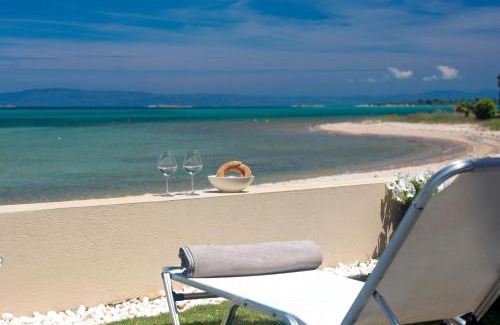 Vourvourou Villa | Beachfront Bliss at Tiamo Secrets - Guest Rated 9.8