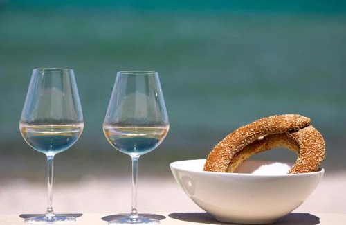 Vourvourou Villa | Beachfront Bliss at Tiamo Secrets - Guest Rated 9.8