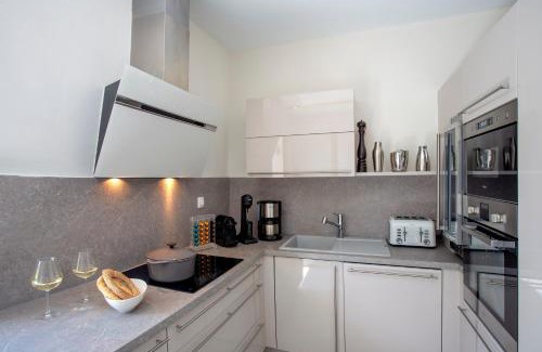 Vourvourou Villa | Beachfront Bliss at Tiamo Secrets - Guest Rated 9.8