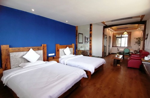 Yongding House | Relax at Tian's Resort: Rated 9.4 with Pool & Spa Access
