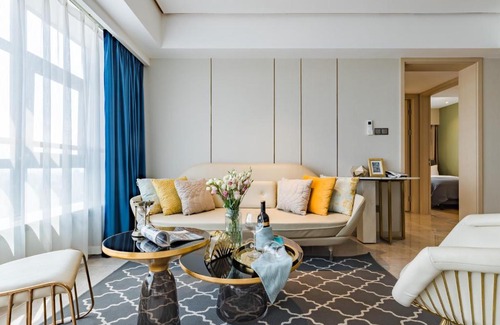 Hejiang Pavilion Apartment | Exceptional Tianfu IN Service Apartment with Breakfast Included