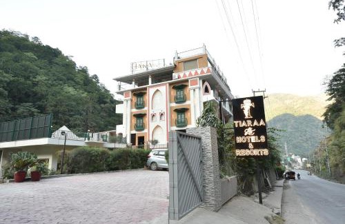Dhunar Gaon Hotel | Tiaraa Lite A Ganges Retreat