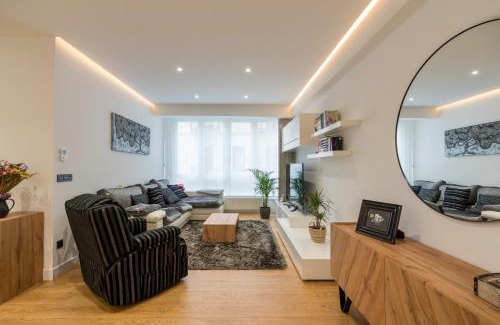 Castanos Apartment | Family-Friendly Tiboli Apartment with Top Guest Rating