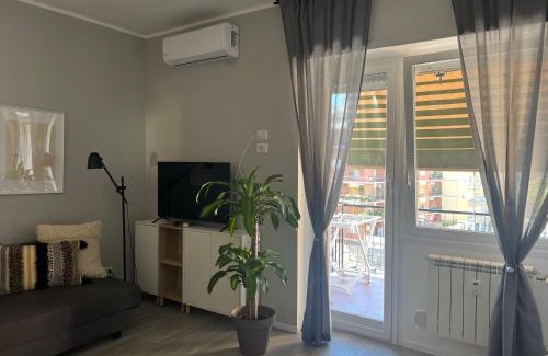 Universita Apartment | Top-Rated Tiburtina FLAM Guest House for Families