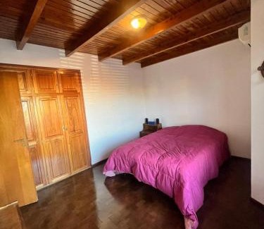 General Roca House | Family-Friendly Ticas Hotel: Guest Rated 9/10 for Comfort