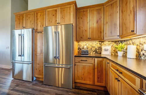 Seal Rock House | Oceanfront Tidal Treasure: Game Room, Hot Tub & Beach Access