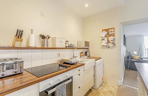 Alnmouth Cottage | Seaside Retreat with Ocean Views & Family-Friendly Amenities