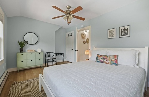 York Harbor House | Relaxing Tide Pools Retreat with Private Pool & Pet-Friendly