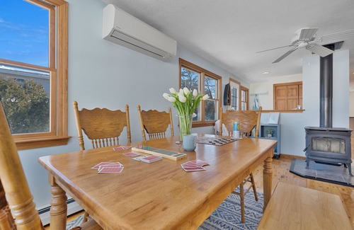 Camp Ellis House | "Tide Vibes" at Ferry Beach - a 4 Bed/3 Bath Spacious Retreat for 13!
