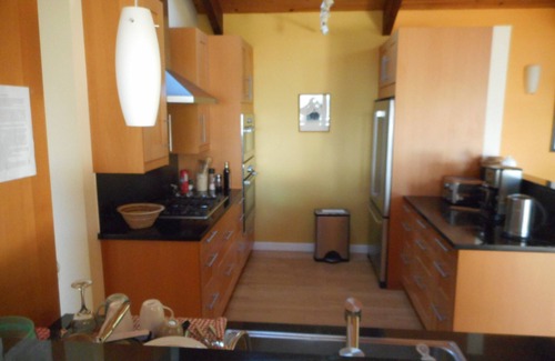 Inverness House | Tranquil Haven: Guest Rated 10/10 with Breakfast & Kitchen