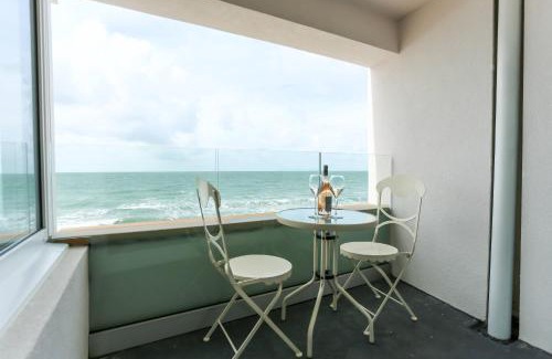 Wittering Apartment | Beachfront Bliss: Tides Apartment in Bracklesham Bay