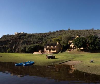 Malagas House | Relax at Tides River Lodge with Family-Friendly Amenities