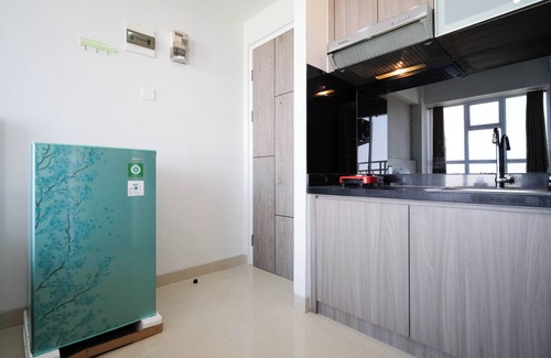 Surabaya Apartment | Immaculate Studio with Pool and Breakfast in Surabaya