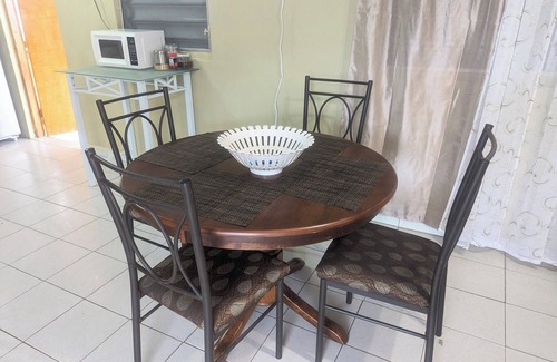 Gobernador Pinero Apartment | Cozy Retreat with Spa and Breakfast - Guest Rated 9.2/10