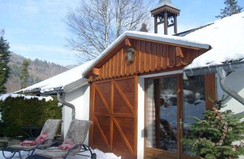Le Thillot Ski Chalet | Cozy Chalet with Pool in High Vosges – Pet Friendly