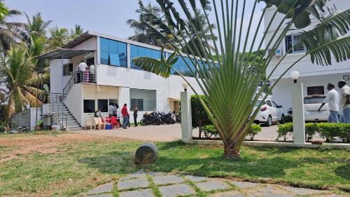 Shrirangapattana Hotel | Relax at Tie River Side Resort: Family-Friendly Amenities