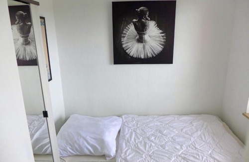 Horum Apartment | Ocean View Retreat: Tief 10 Meerblick with Internet Access