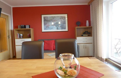 Horum Apartment | Comfortable Stay at Tief 10 Steuerbord with Private Pool