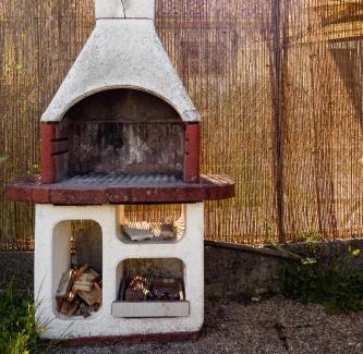 Bimenes Municipality House | Discover Tierra de Anarbel: Family & Pet-Friendly Stay!