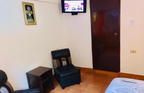 Aguas Calientes House | Discover Comfort at Tierra Mágica Hostal with Breakfast