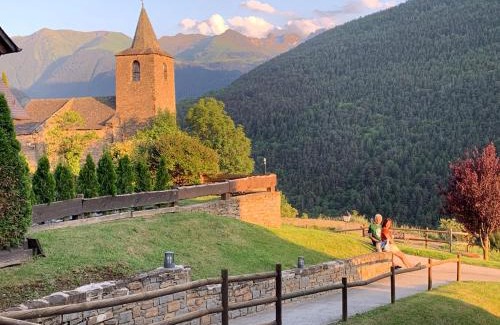 Betlan Hotel | Discover Tierras De Arán: Pet-Friendly Retreat with Spa