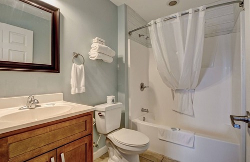 Surf City Hotel | Top-Rated Oceanfront Unit 004 at Tiffany's Motel