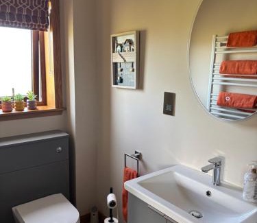 Portskerra Bed & Breakfast | Tigh an Fhearainn B&B Low Road Portskerra Melvich Thurso KW14 7YL