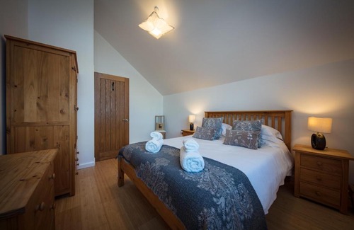 Halistra House | Discover Tigh Bata: Family-Friendly 4-Star Retreat
