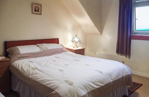 Harris House | Pet-Friendly Retreat at Tigh Mairi for Family Getaways