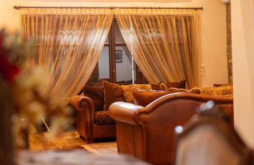 Terpsithea Villa | Elegant Tihio Villa: Pet-Friendly Retreat with Ocean Views
