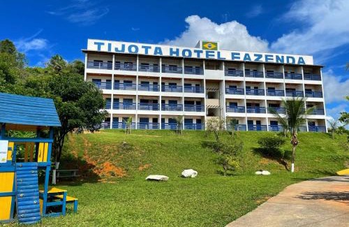 Santana Do Paraiso Hotel | Pet-Friendly Tijota Hotel Fazenda: Rated 10/10 with Pool