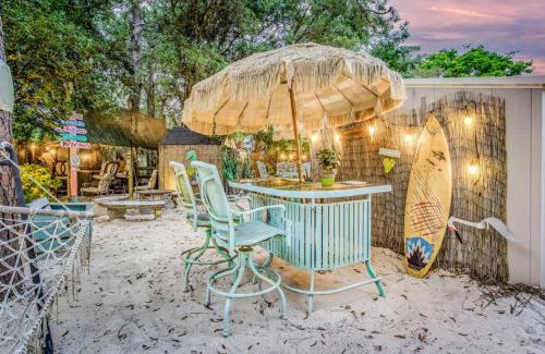 Navarre House | Tiki Bliss Pool & Resort Vibe
