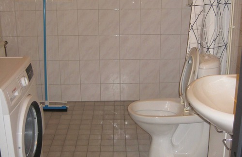 Vantaa City Centre Apartment | TIKKURILA kaksio 43m2. Nice apartment near airport and train