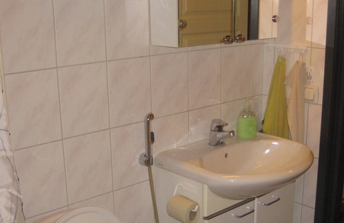 Vantaa City Centre Apartment | TIKKURILA kaksio 43m2. Nice apartment near airport and train