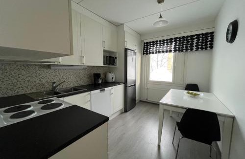 Lahti Apartment | Spacious Tilava Huoneisto - Ideal for Families and Groups