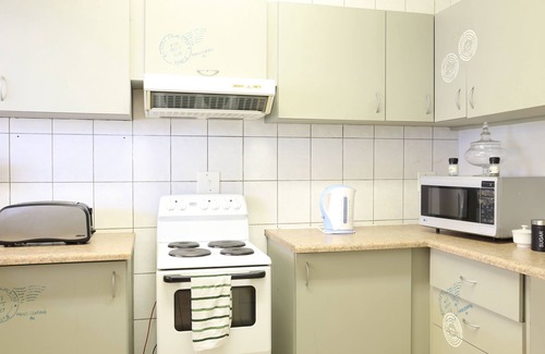Windhoek West Bed & Breakfast | Comfortable Tilla's Guesthouse with Family-Friendly Amenities