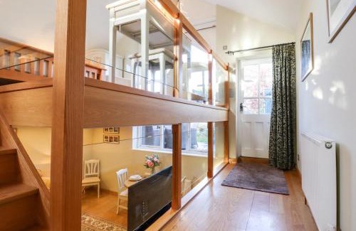 Udimore House | Unforgettable Stays at Tillingham View - Pet Friendly Escape