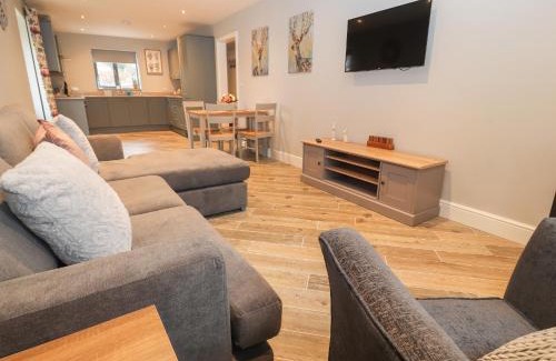 Mouldsworth House | Discover Timadon Cottage: Family-Friendly Retreat with 9.6/10