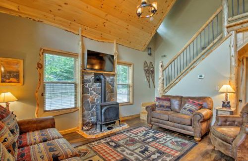 North Conway House | Cozy Timber Home Steps from Slopes and North Conway Shops