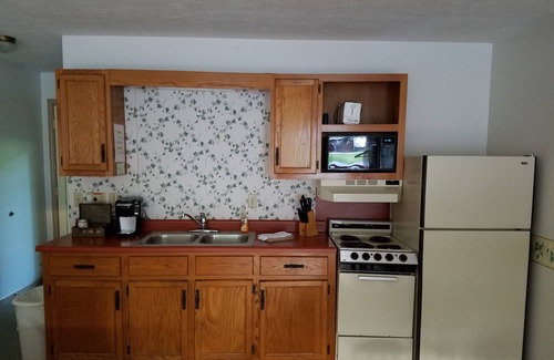 Jamestown Cabin | Explore Timber Pointe Resort: Family-Friendly Retreat