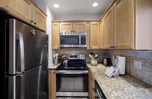Mammoth Lakes Condo | Timber Ridge #29: Ski-In/Ski-Out with Family-Friendly Amenities