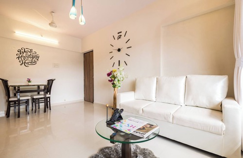 Borivali East Apartment | Timber Style 1 BHK suite